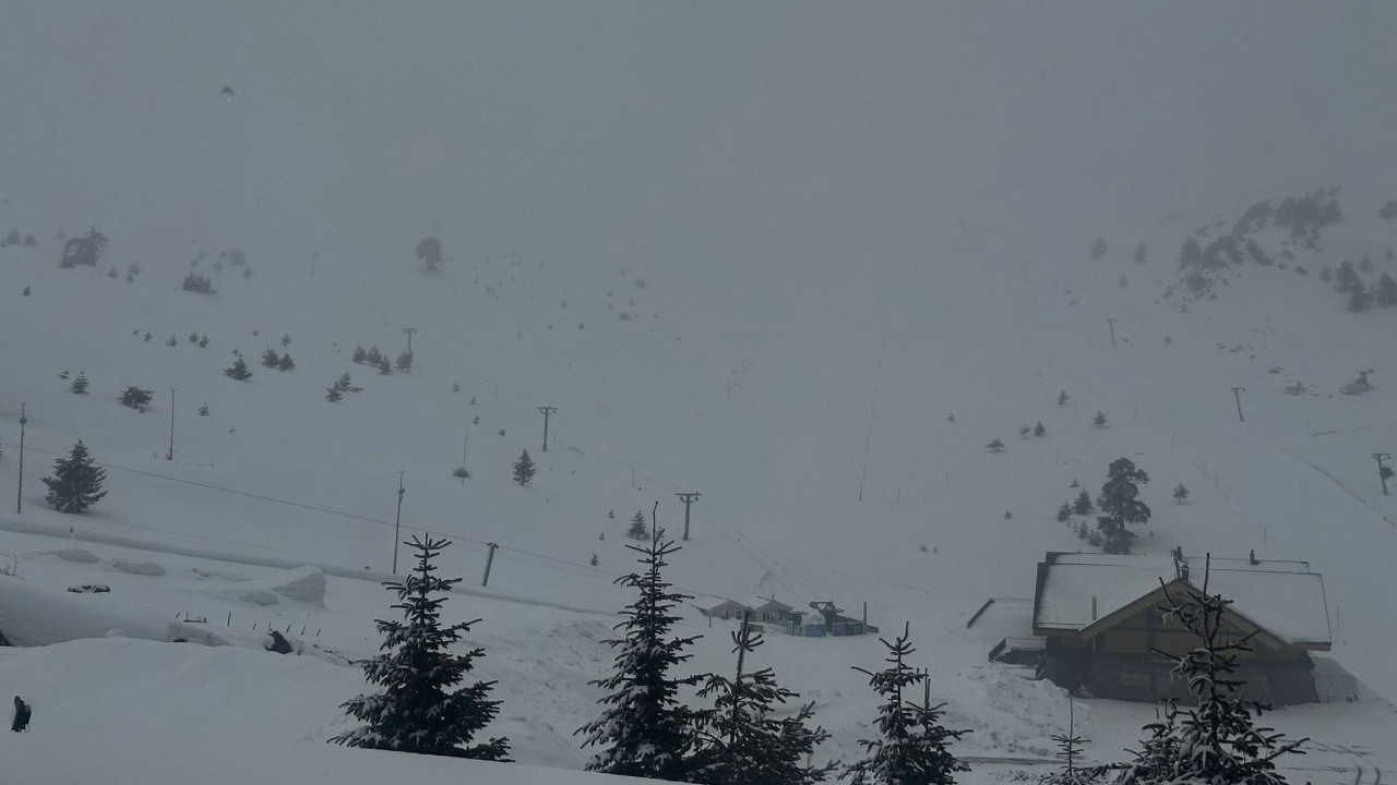 Bolu’nun zirveleri beyaza büründü