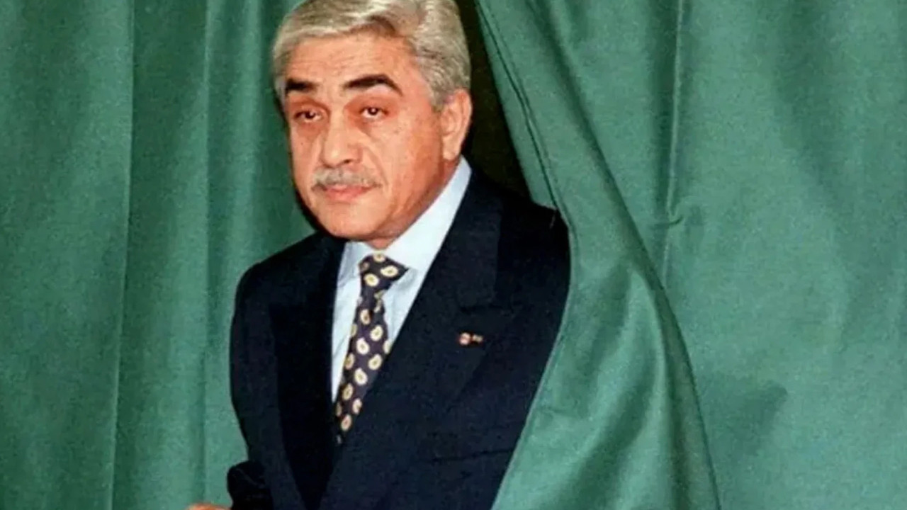 Eski Cezayir Cumhurbaşkanı hayatını kaybetti