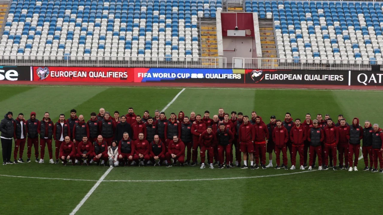 A Milli Takım, Kosova maçı öncesi sahayı inceledi