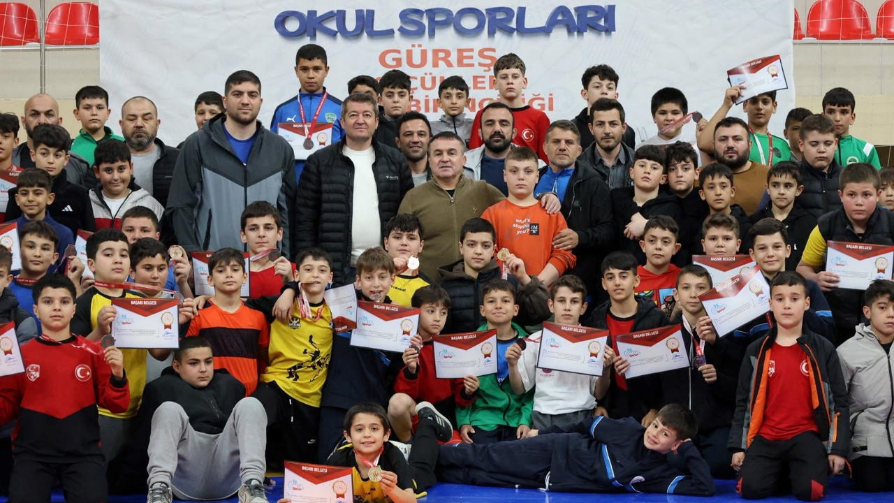 Bilecik'te Grekoromen Stil Güreş Küçükler Grup Müsabakaları sona erdi