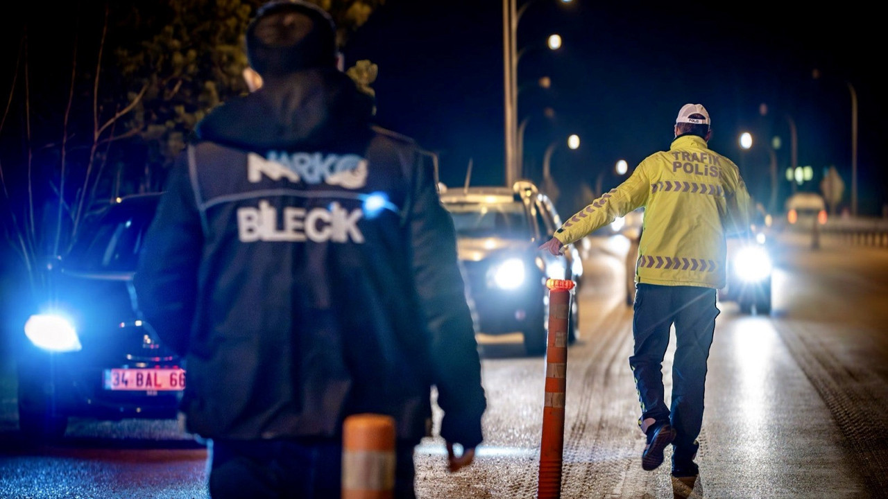 Bilecik'teki Huzur 11 – 3 Uygulamasında 11 kişi yakalandı, 6 araç trafikten men edildi