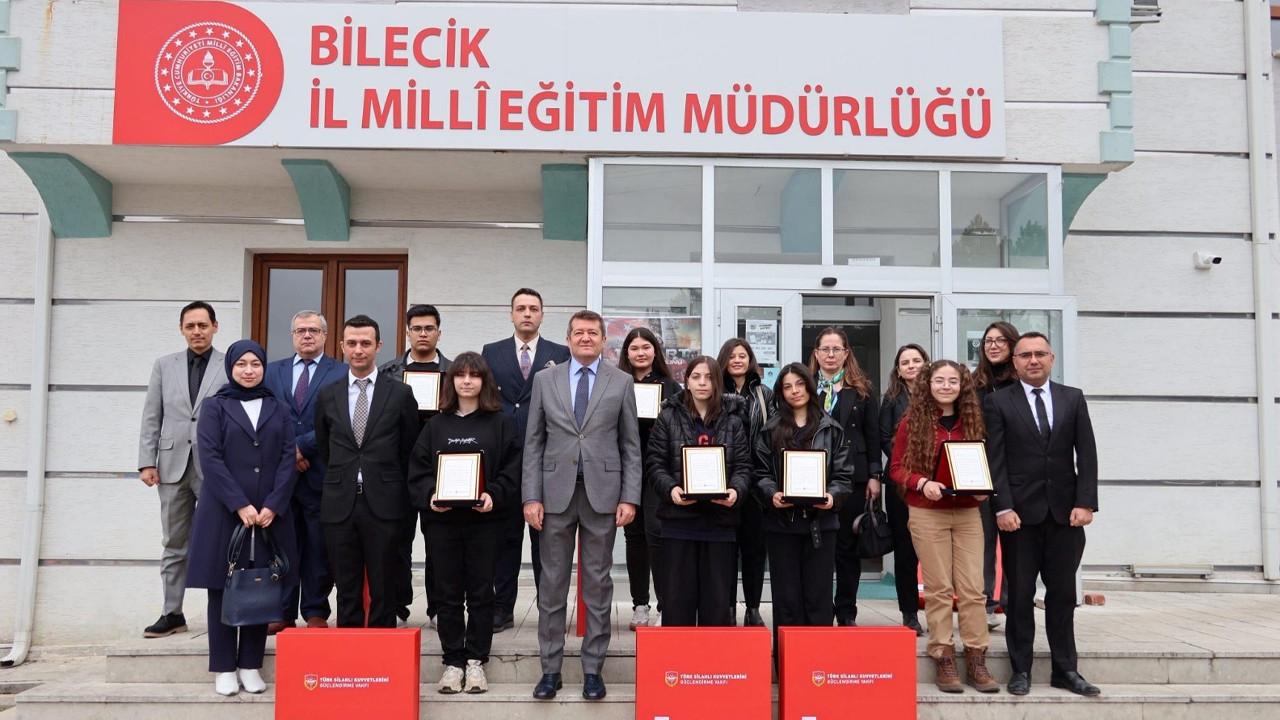 İl Müdürü Şimşek dereceye giren öğrencileri ağırladı