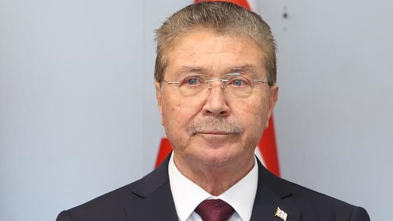 KKTC Başbakanı Üstel: Kıbrıs’ta Türk varlığı ebediyen yaşayacak