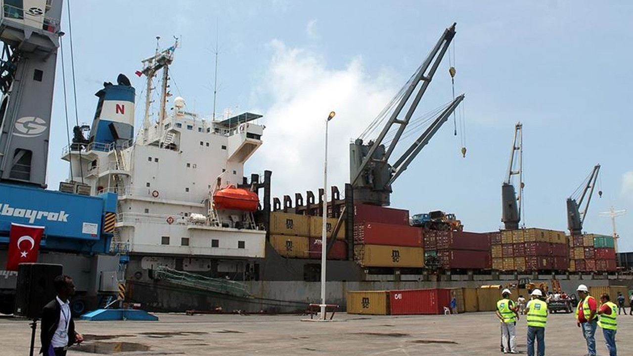 Somali bayraklı gemi sicil sistemi kurulması için ilk imzalar atıldı