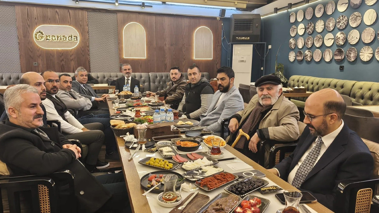 DAİB başkan adayı Abdullah Atalar, Iğdır’da basınla buluştu