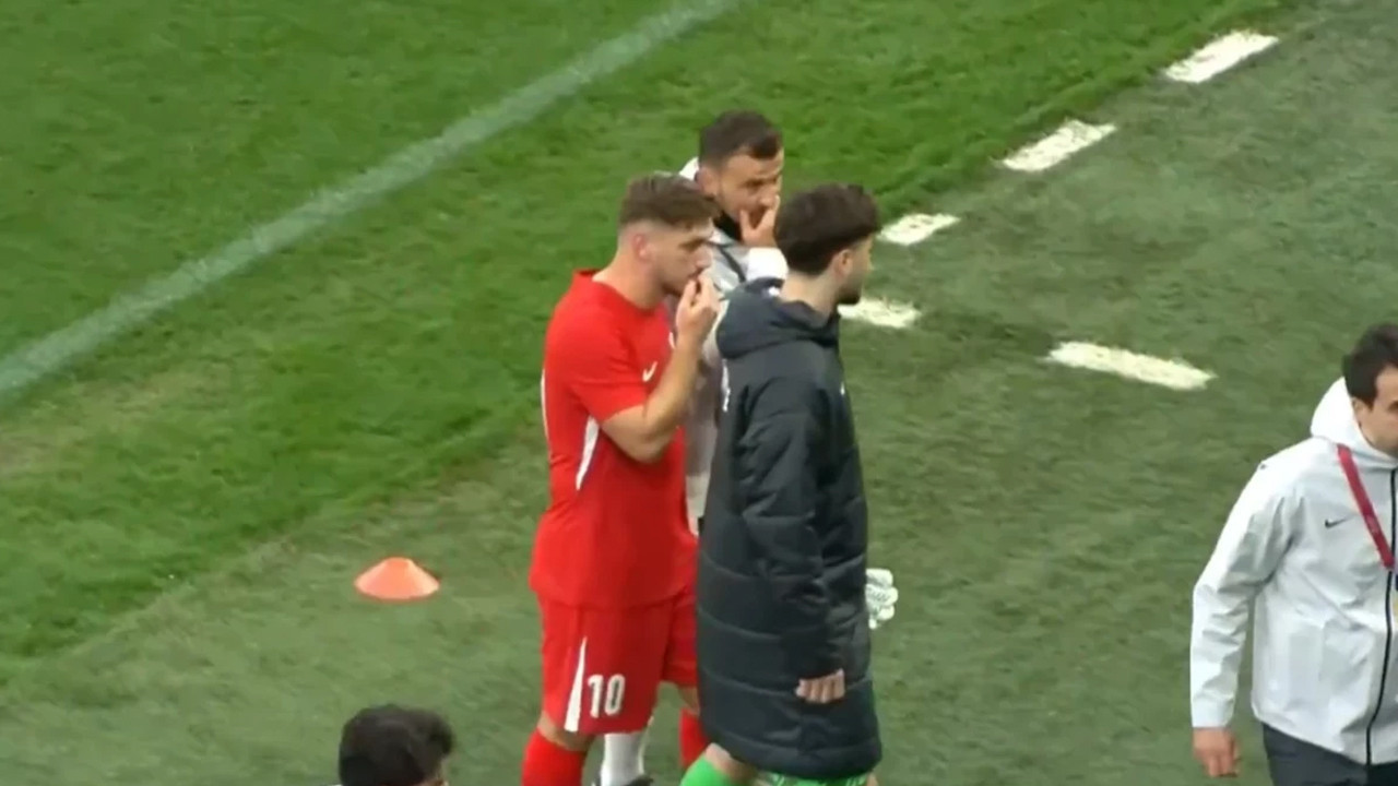 Kırmızı kartlar havada uçuştu: Ümit Milli Takım yenildi