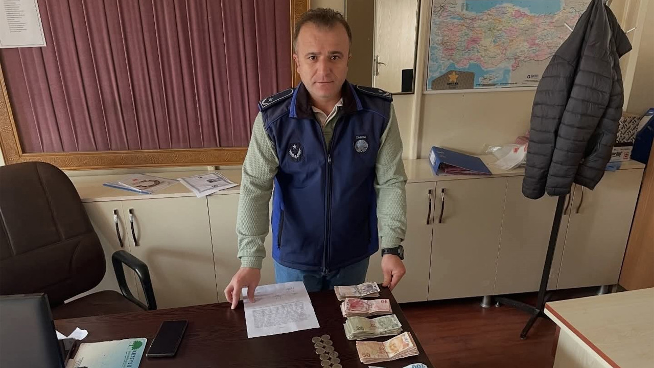 Korgan’da dilenciye zabıta müdahalesi: Üzerinden 11 bin TL’den fazla para çıktı