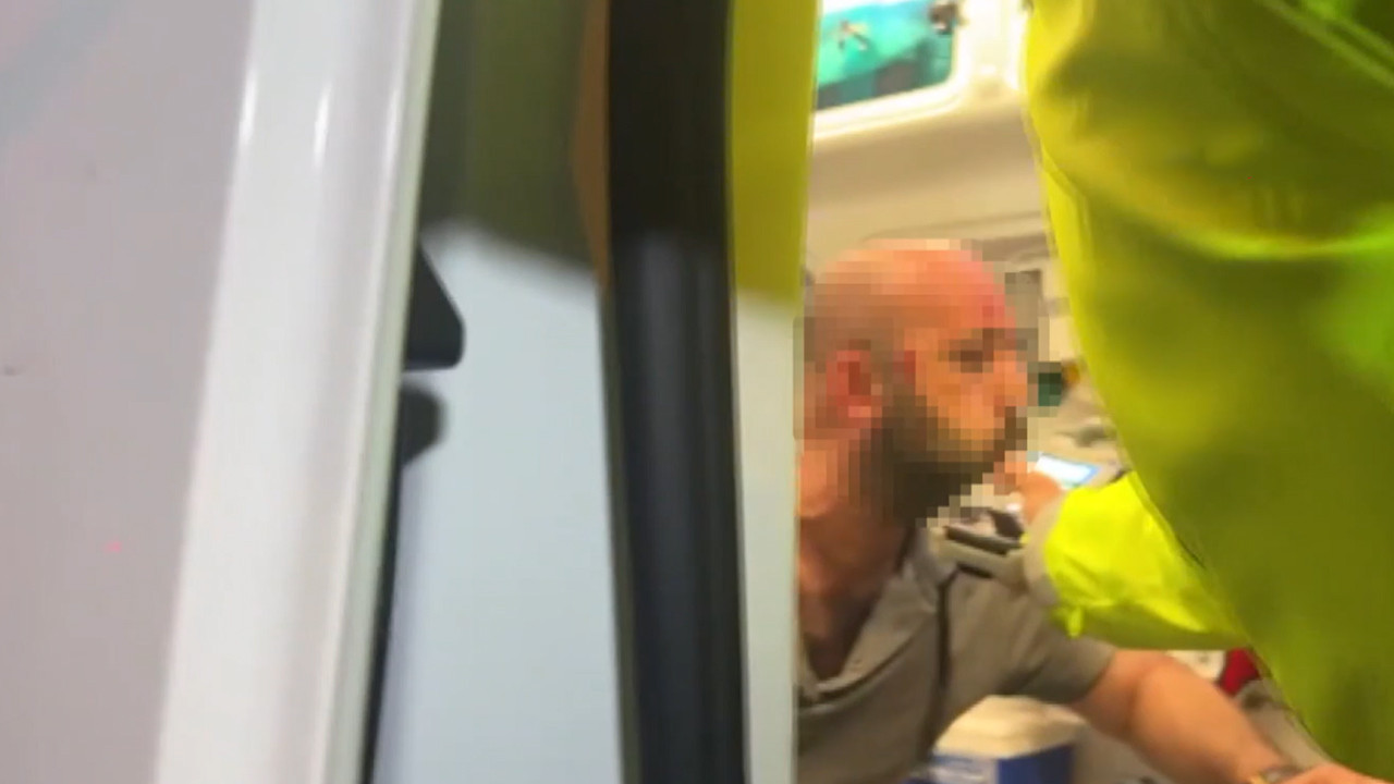 Alkollü sürücüye cezasını vatandaşlar verdi: Polise sığındı