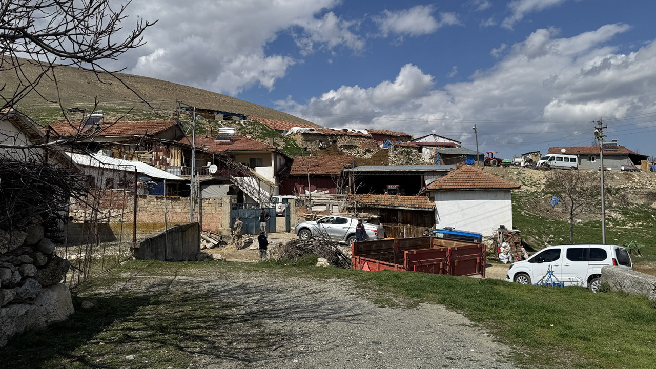 Çorum’da komşu kavgası kanlı bitti: Baba ve oğlu hayatını kaybetti
