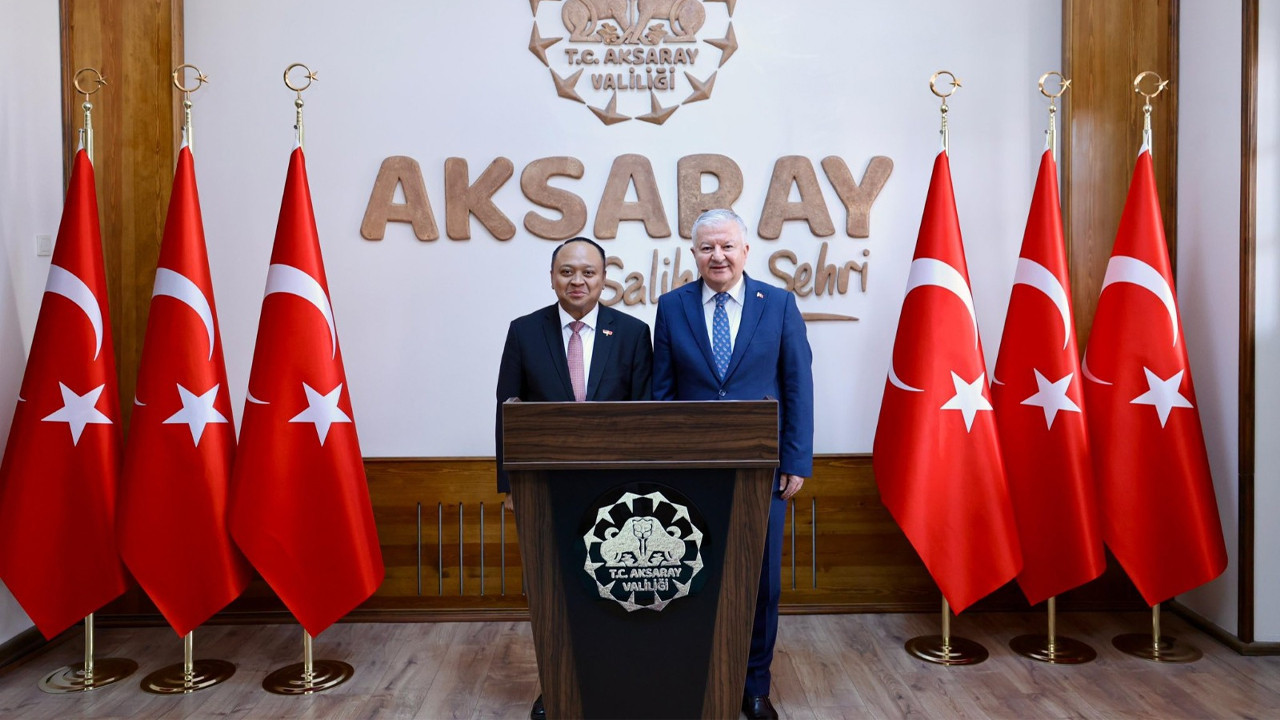 Endonezya Büyükelçisi Purnama’dan Aksaray Valisi Duru’ya ziyaret