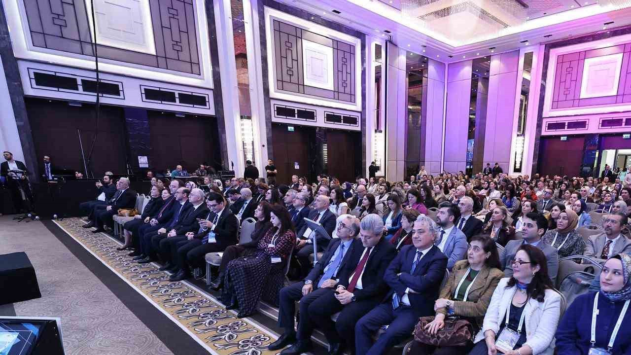 Pediatri dünyası İstanbul’da bir araya geldi