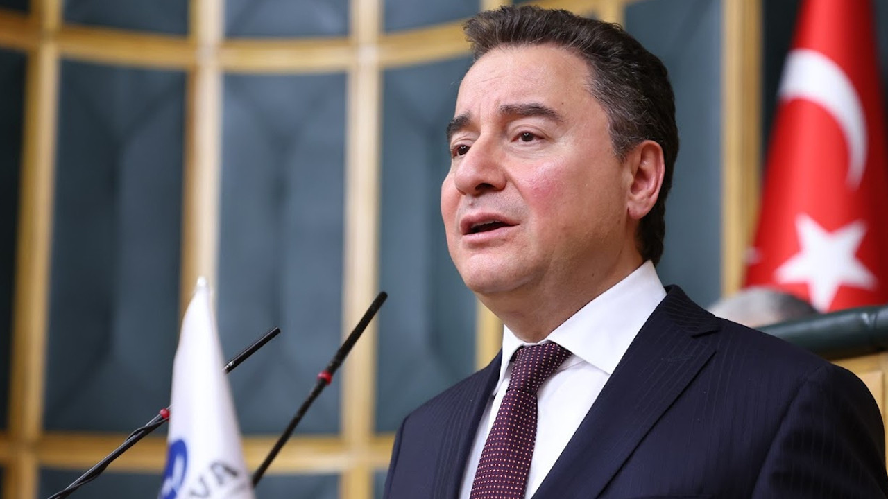 Ali Babacan, asgari ücrete zamda enflasyon bahanesine sert çıktı