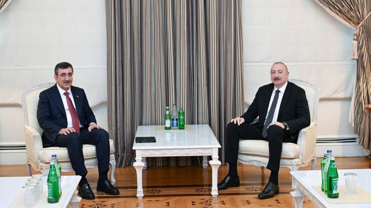 Azerbaycan Cumhurbaşkanı Aliyev, Cumhurbaşkanı Yardımcısı Yılmaz'ı kabul etti