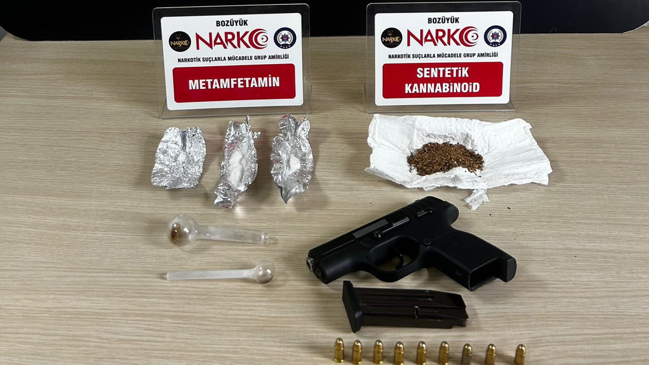 Bozüyük’te uyuşturucu tabanca ve bong ele geçirildi