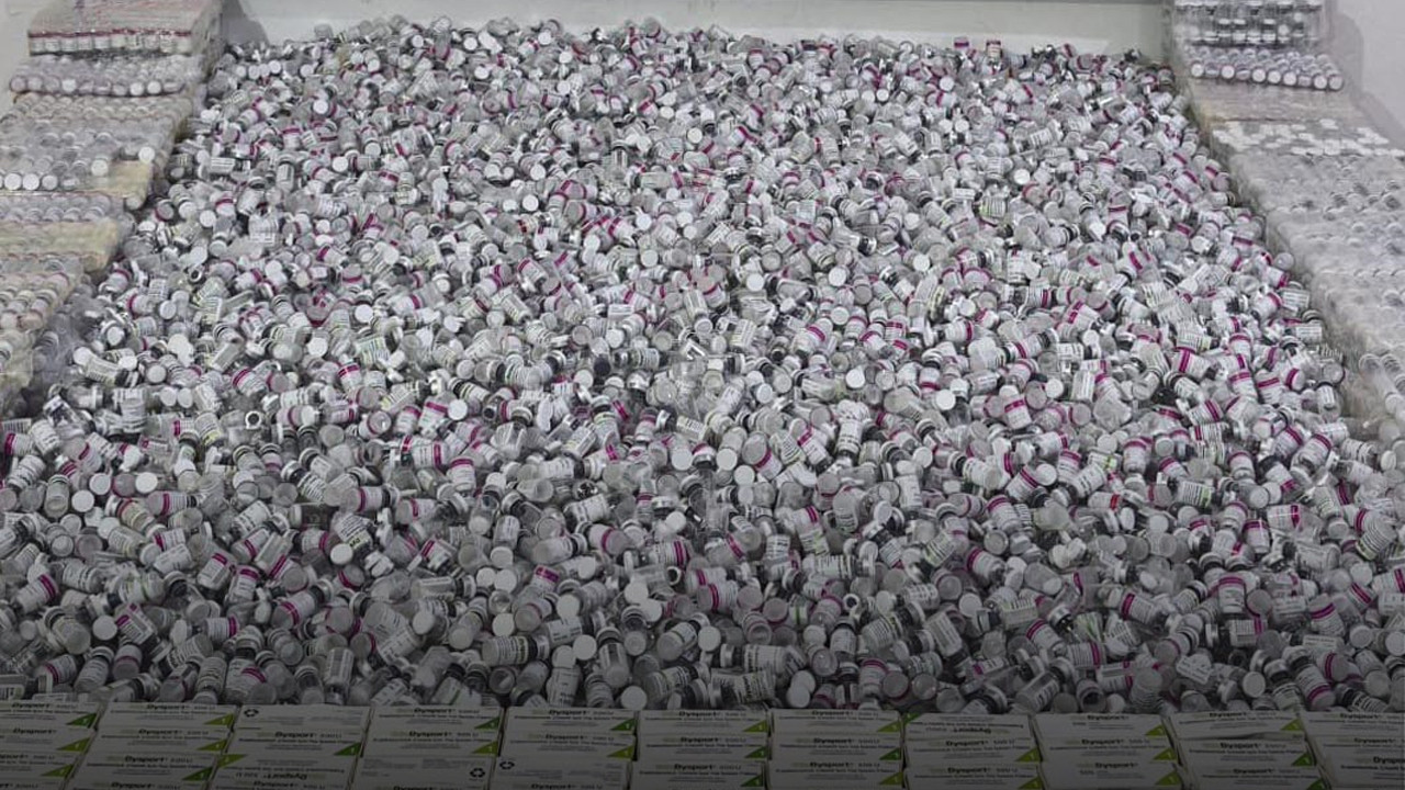 Güzellik merkezlerini hedef almışlardı: Çok sayıda botoks ilaçları ele geçirildi