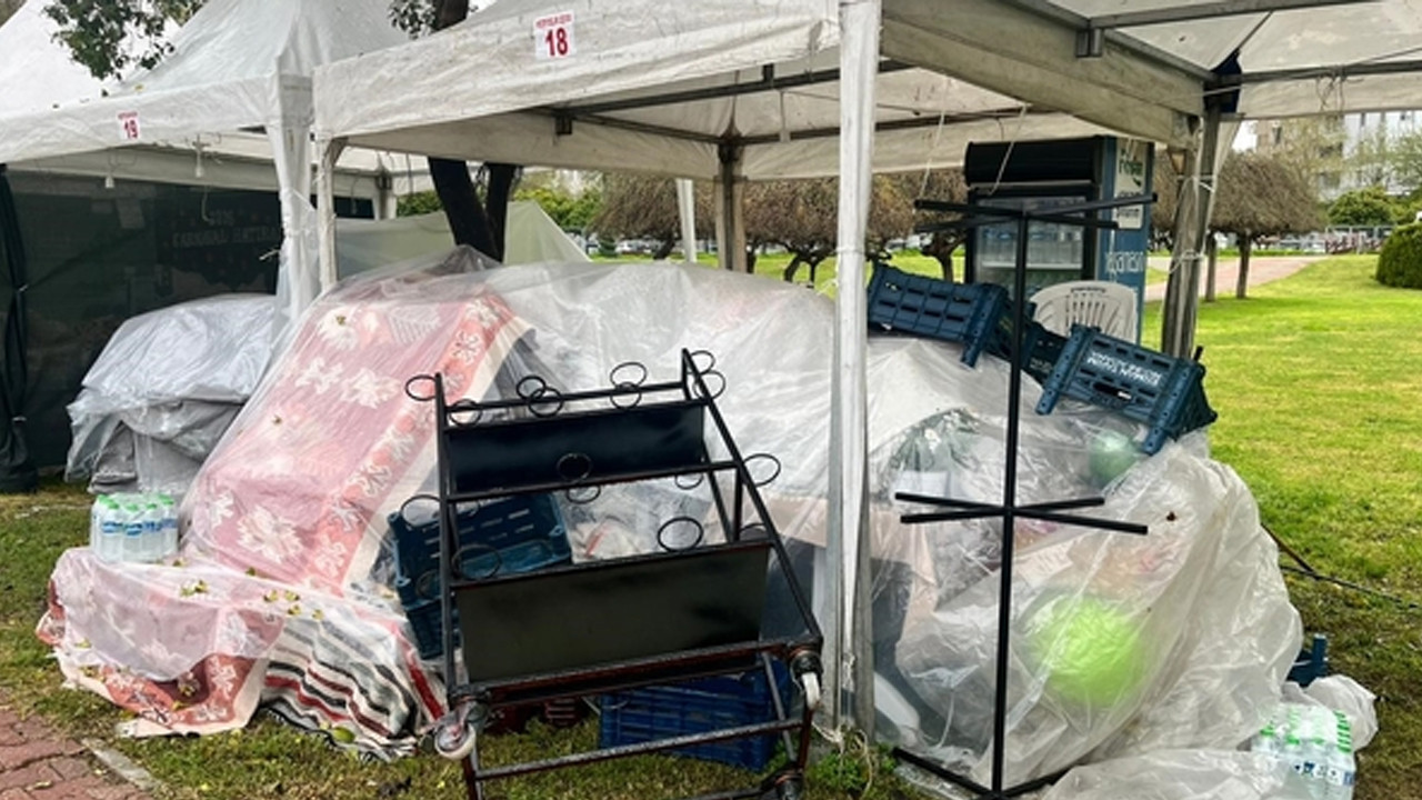 Portakal Çiçeği Karnavalı’na yağmur engeli