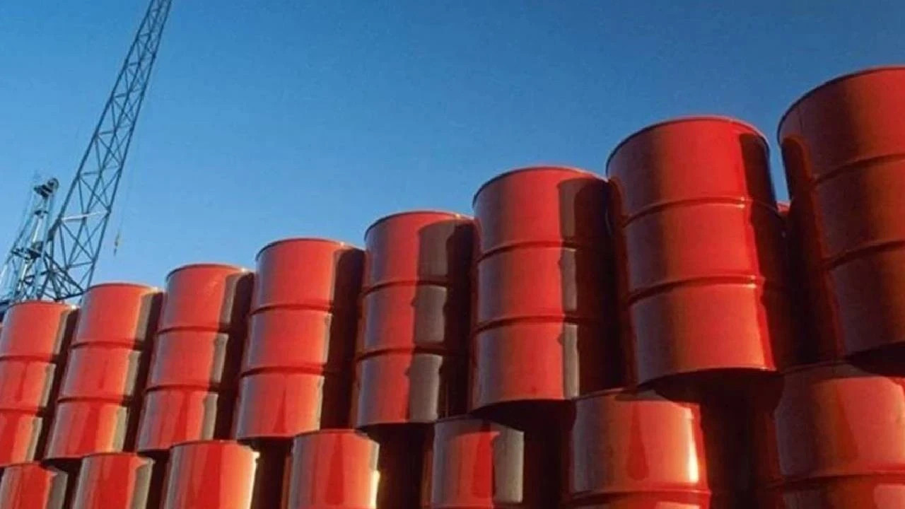 UOB: Brent petrol kısa vadede 100 dolar seviyesinde kalacak