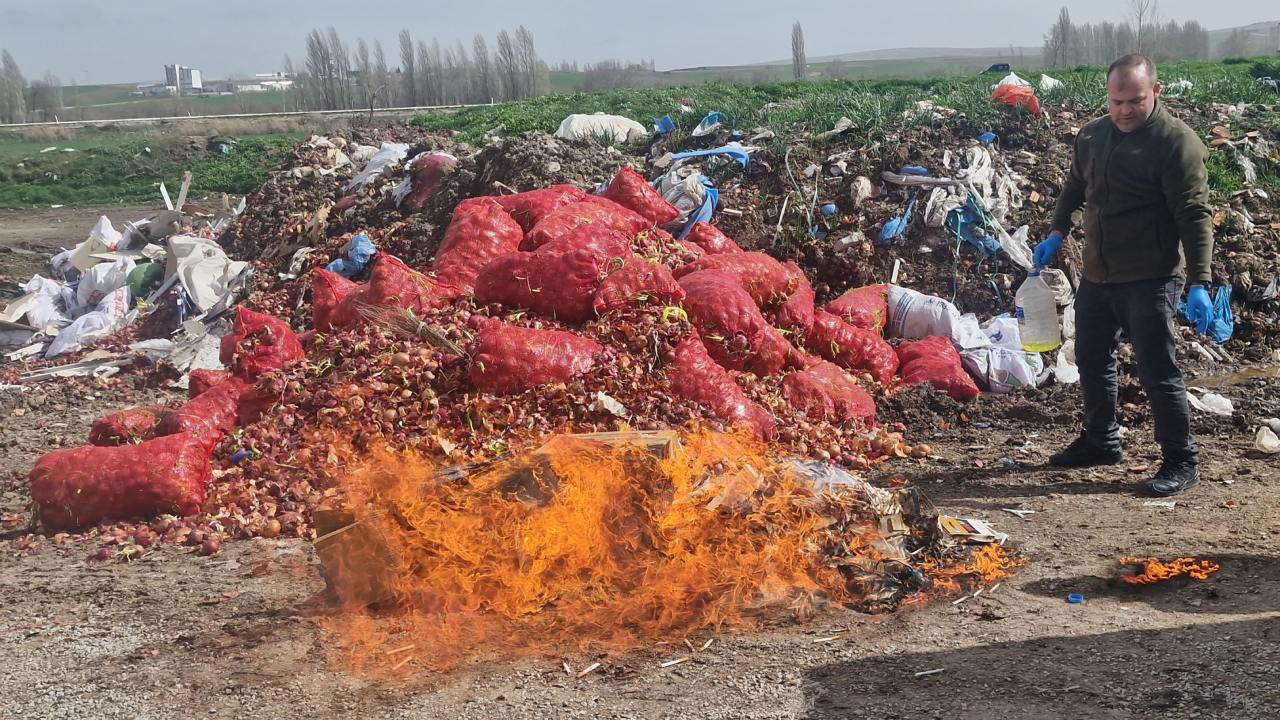 Çorum’da kaçak sigara ve sahte alkol imha edildi