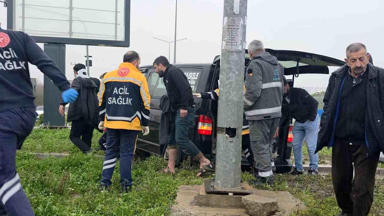 Diyarbakır’da iki araç çarpıştı: 4 kişi yaralandı