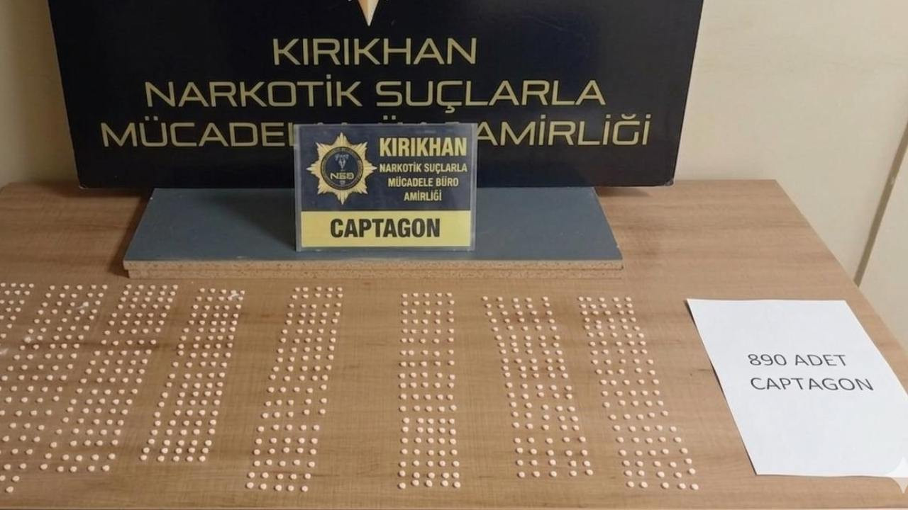 Hatay’da denetimlerde uyuşturucu çıktı: 2 kişi tutuklandı