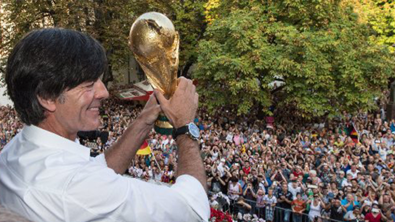 Joachim Löw Dünya Kupası'na geri mi dönüyor? Açıklama geldi