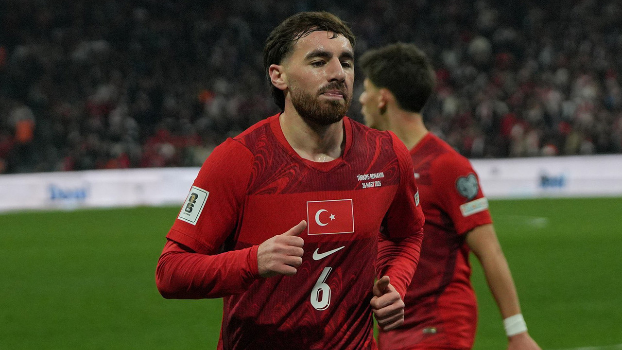Orkun Kökçü Montella'nın Romanya maçındaki kararının detaylarını anlattı