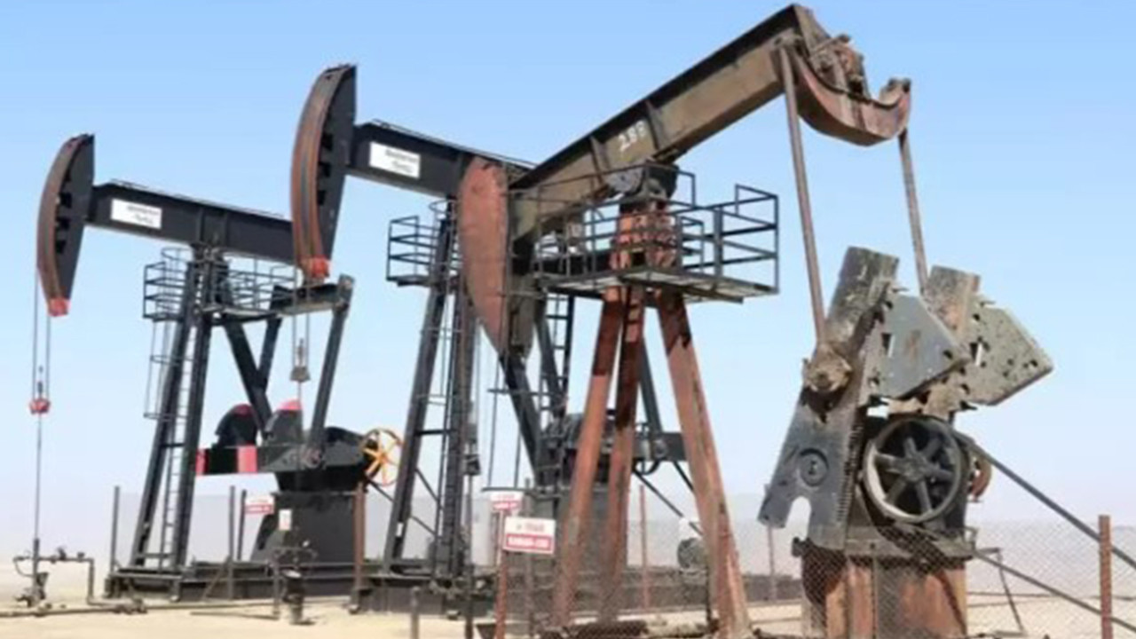 Rusya'nın petrol ve doğal gaz gelirleri martta yüzde 43 arttı