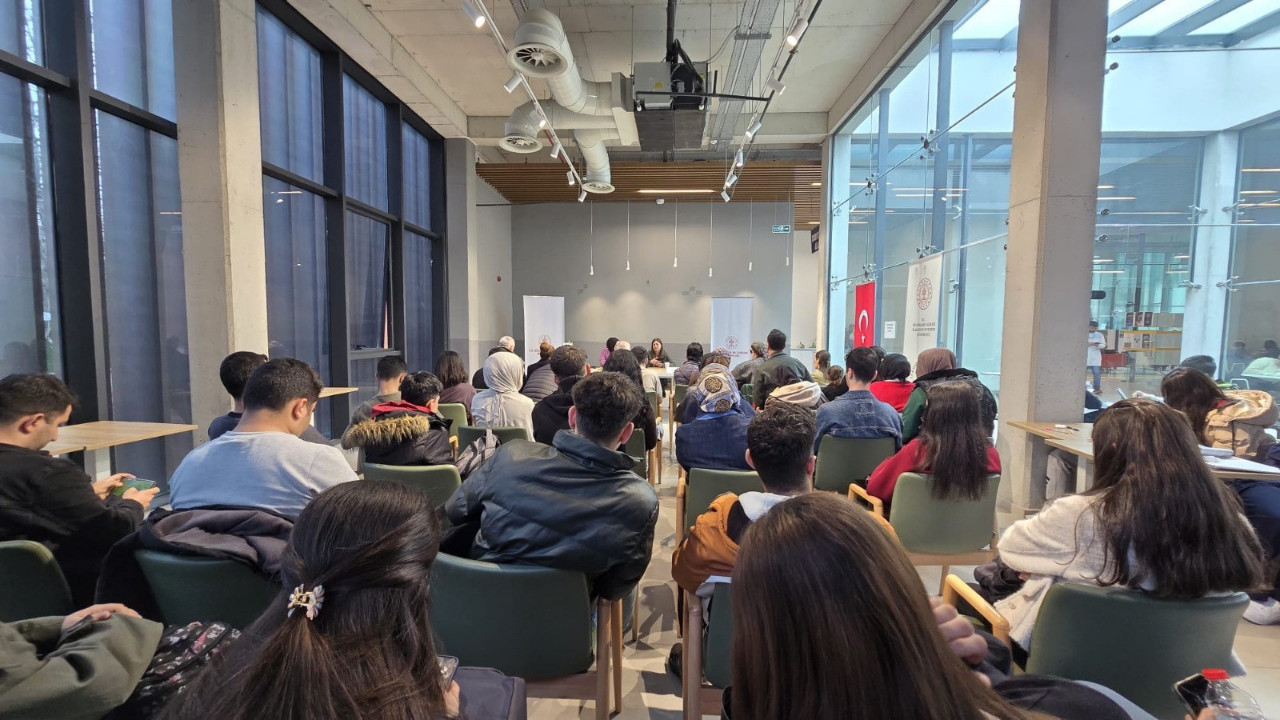 Diyarbakır'da Kütüphane Haftası kutlandı. Bilgiyle iyileşen binlerce yürek...