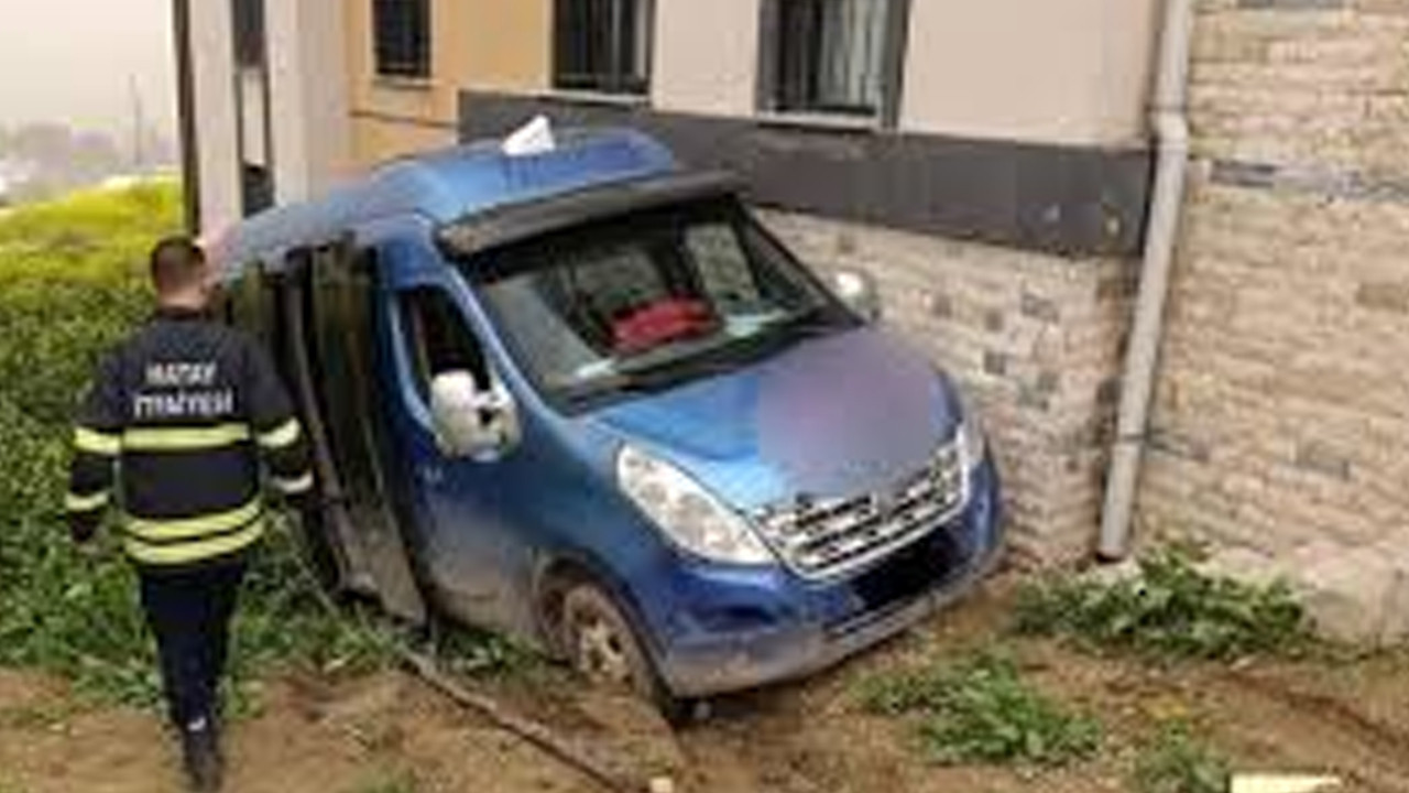 Kırıkhan’da trafik kazası: 2 yaralı