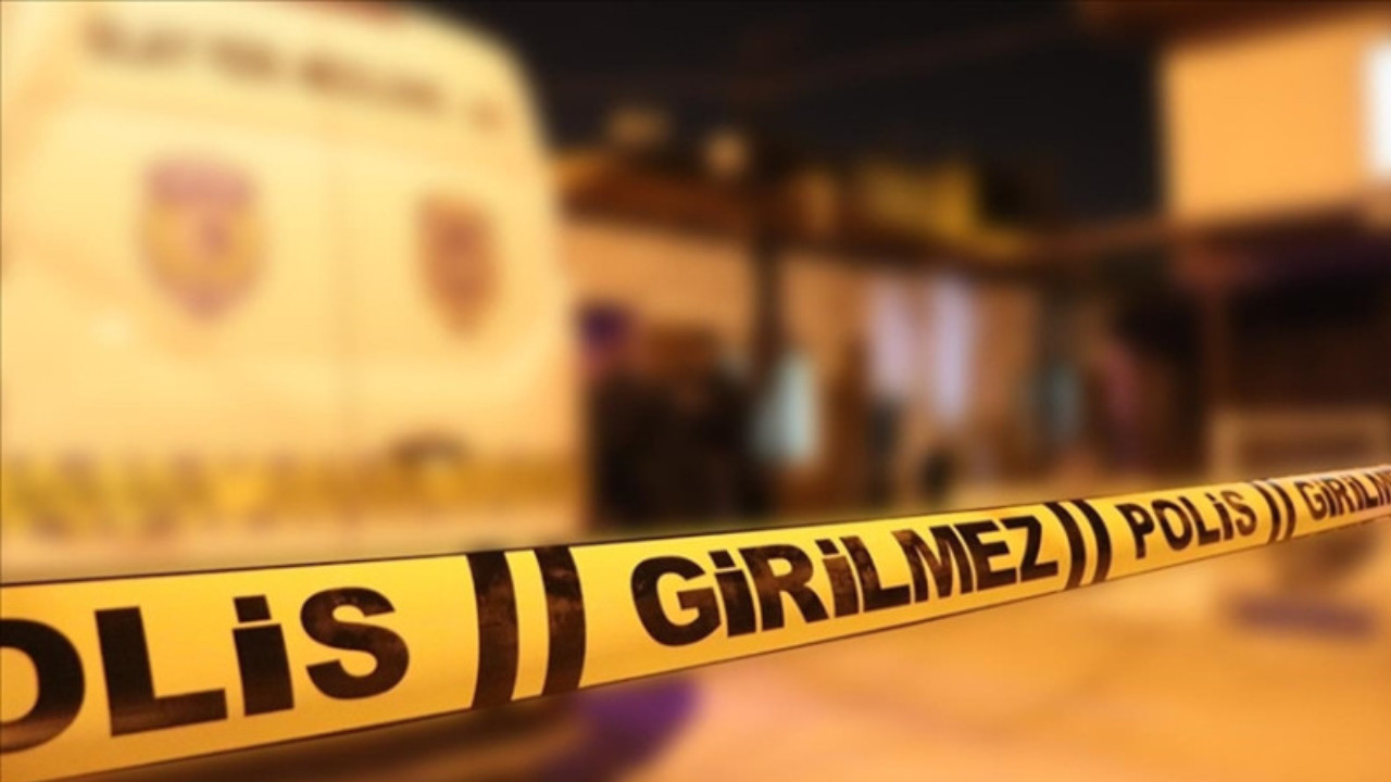 Seyir halindeki araç alev topuna döndü