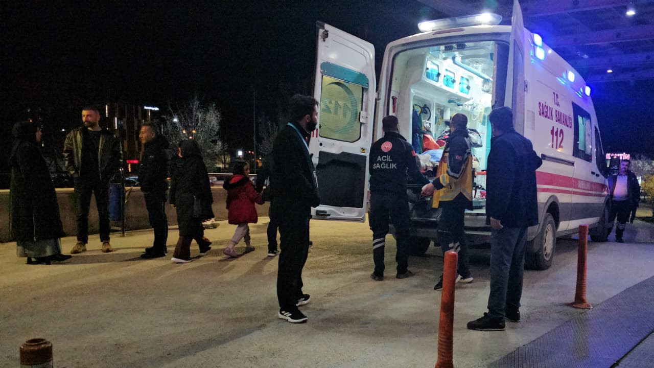 Çorum'da silahlı saldırıya uğrayan kişi yaralandı