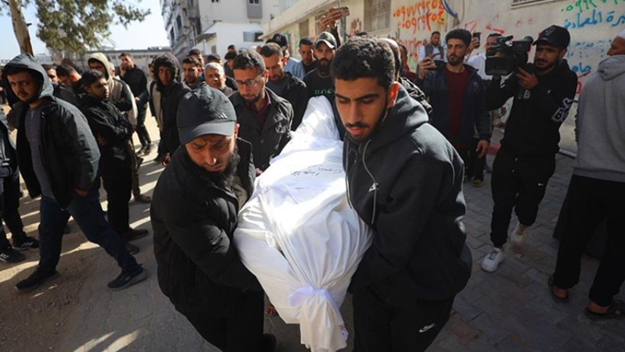 İsrail'in Gazze'ye saldırılarında can kaybı 72 bin 292'ye yükseldi