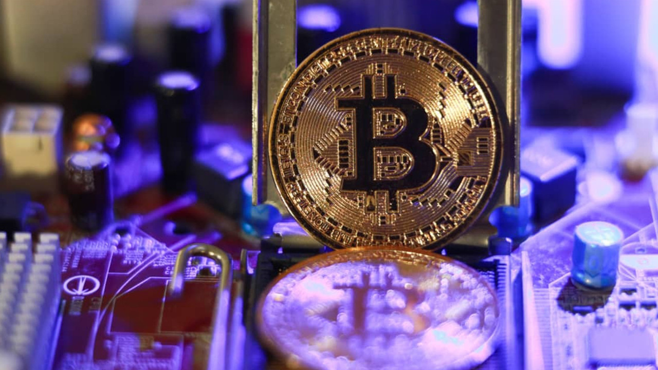 Kripto piyasasında gerilim yüksek: Ateşkes bitcoin'i 70 bin üzerine taşır mı