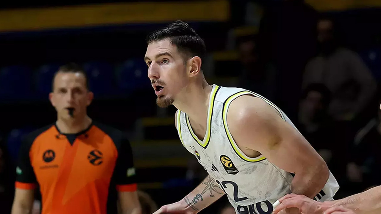 Nando De Colo, basketbolu Fenerbahçe'de bırakıyor