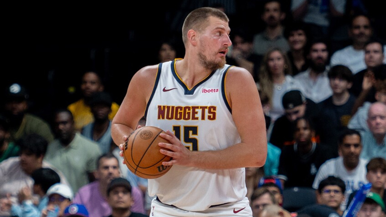 NBA'de Nikola Jokic'ten triple-double performansı