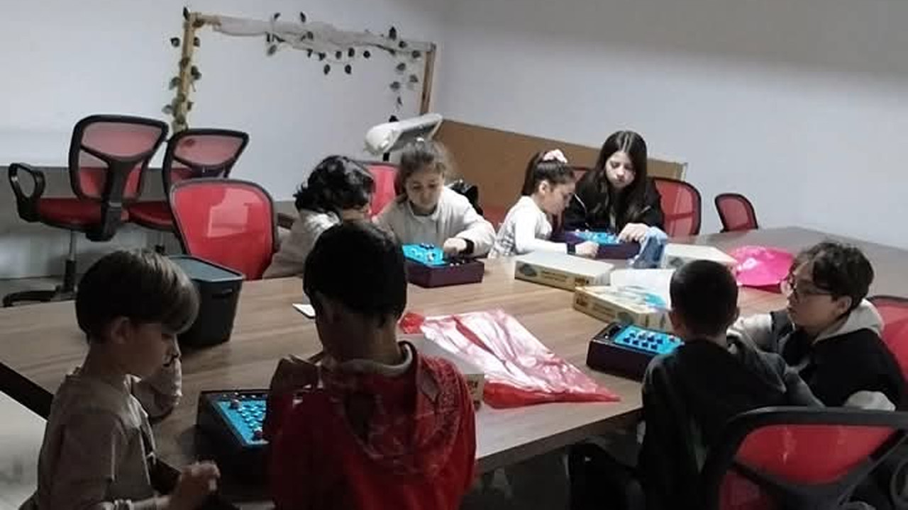 Akıl ve Zekâ Oyunları Atölyesinde çocuklar hem düşündü hem eğlendi