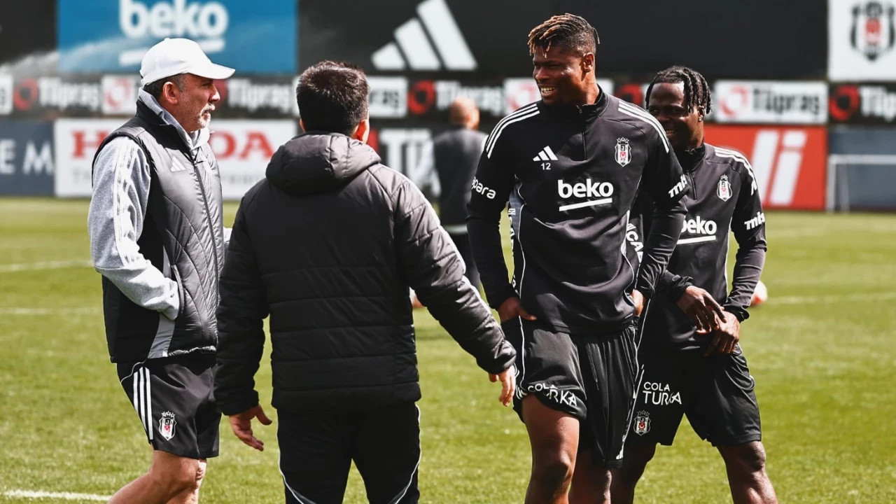 Beşiktaş, Antalyaspor maçının hazırlıklarını sürdürdü