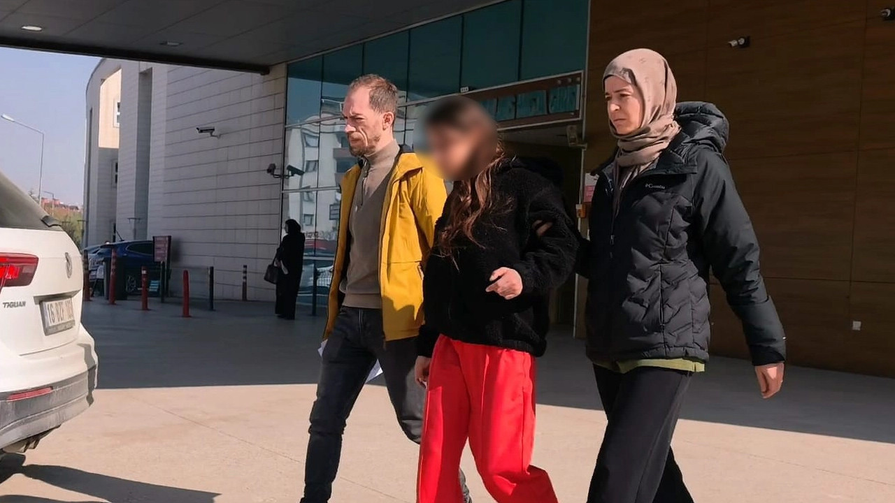 Bursa’da genç kızların bıçaklı kavgasında 1 kişi tutuklandı