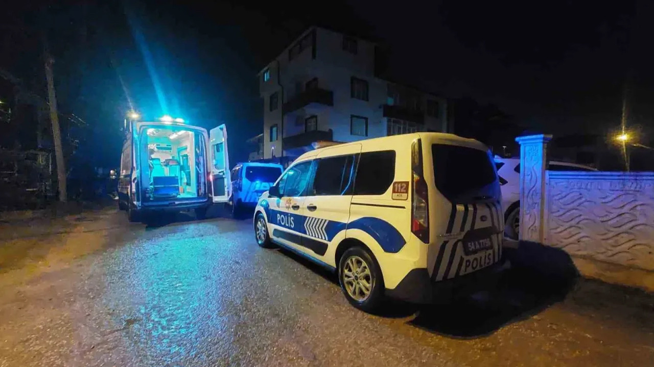 Eşya almak için geldi fakat babasını ölü olarak bu…