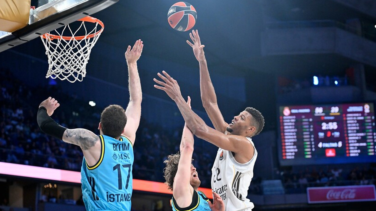 Fenerbahçe Beko Basketbol Avrupa Ligi'nde yarın Real Madrid karşısında