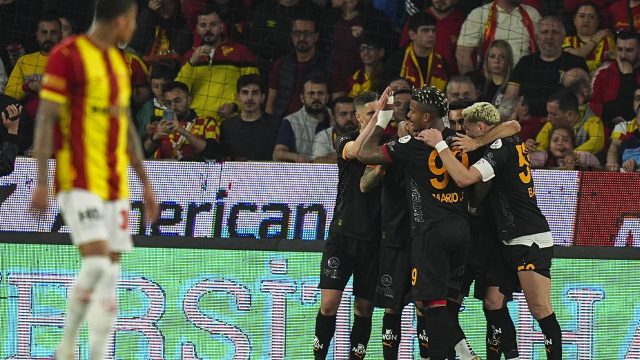 Galatasaray Göztepe karşısında 3 puanı 3 golle aldı: Zirvede puan farkı açıldı