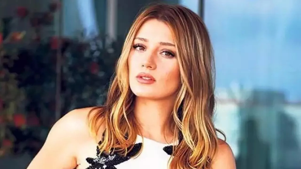 Gizem Karaca'dan kızı ile yeni fotoğraflar