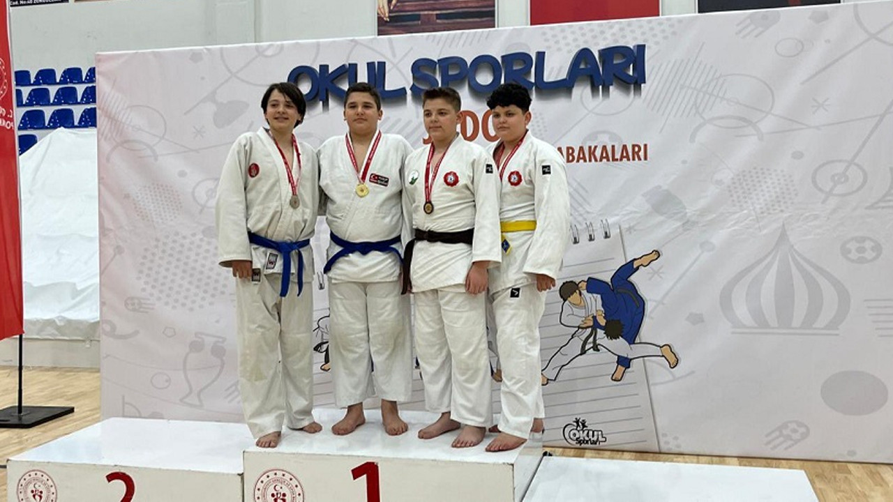 Mustafa Talha Ateş Zonguldak’tan derece ile döndü