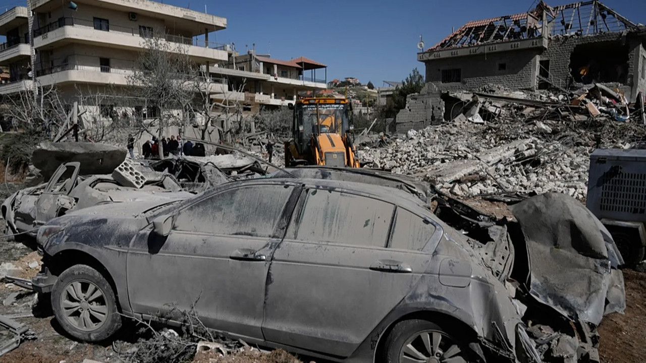 İran’dan Lübnan’daki saldırılara tepki: Barbarlığın faillerini ağır bir ceza bekliyor