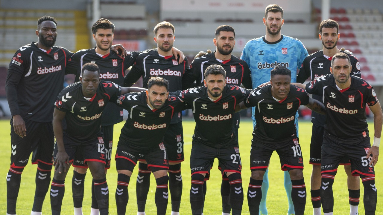 Sivasspor, Boluspor'u devirdi: TFF 1. Lig'de play-off iddiasını sürdürdü