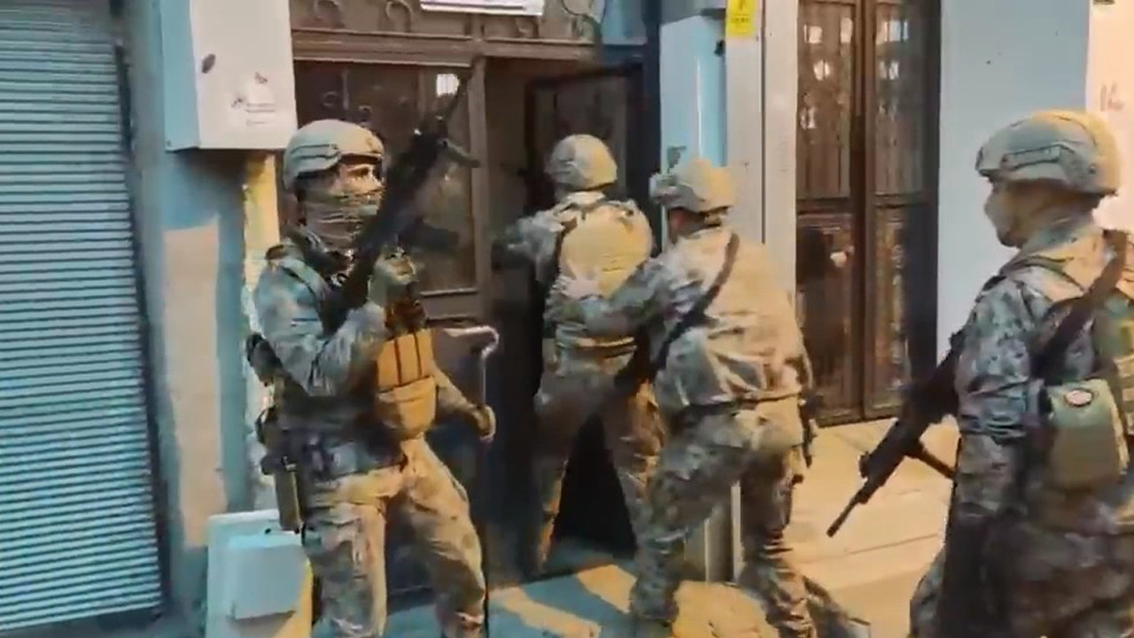 Terör örgütü IŞİD’e darbe vuruldu: Şanlıurfa'da hareketli anlar