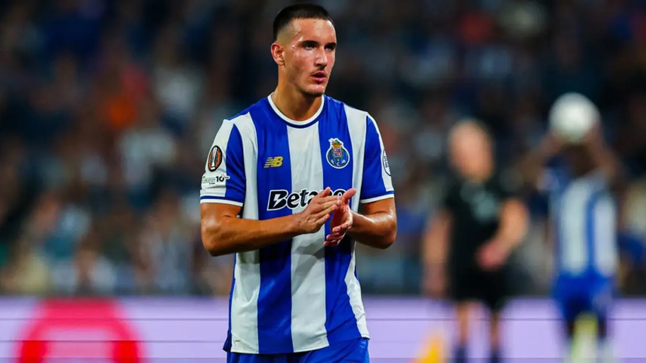 Deniz Gül sahne aldı: Vitor Pereira ile Farioli Avrupa Ligi'nde yenişemedi