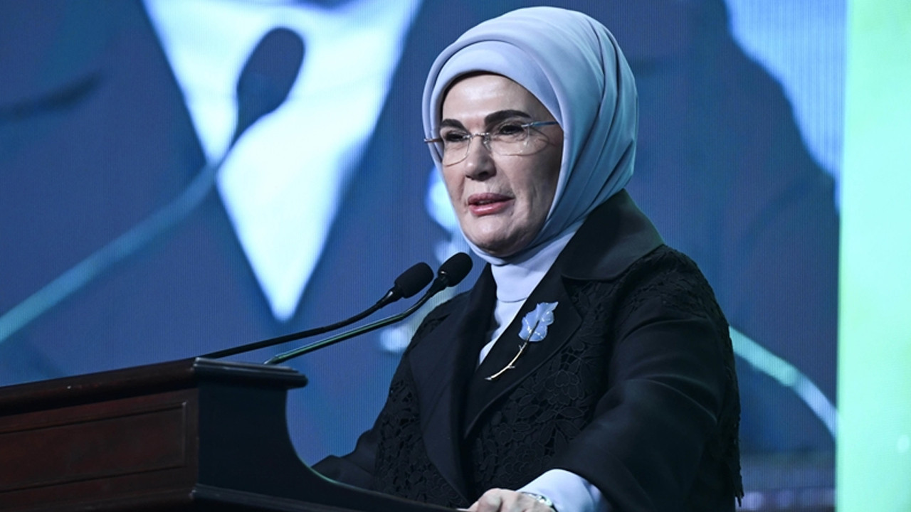 Emine Erdoğan, Türk Polis Teşkilatının yıl dönümünü kutladı