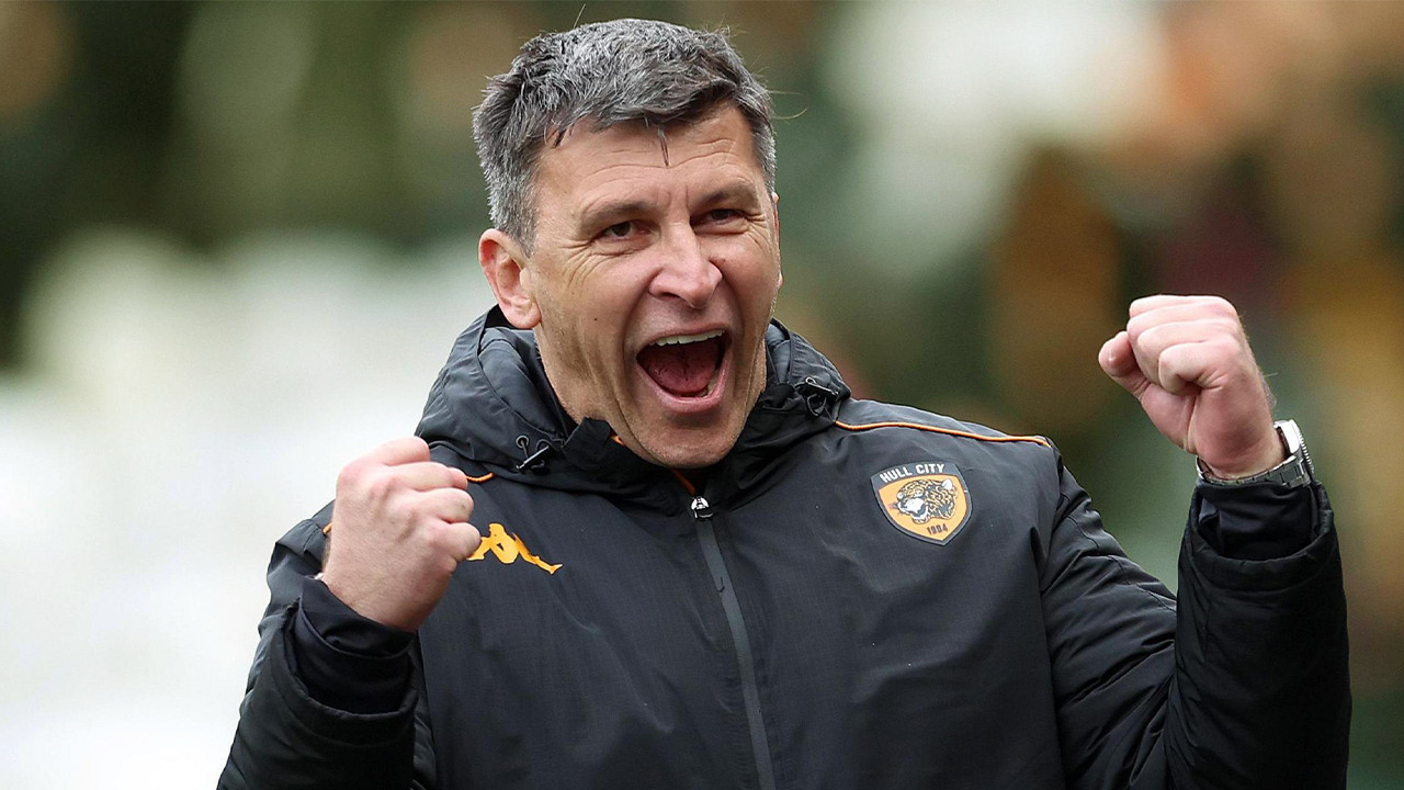 Hull City'e seviye atlatan Sergej Jakirovic'e büyük onur: Ödüle aday gösterildi