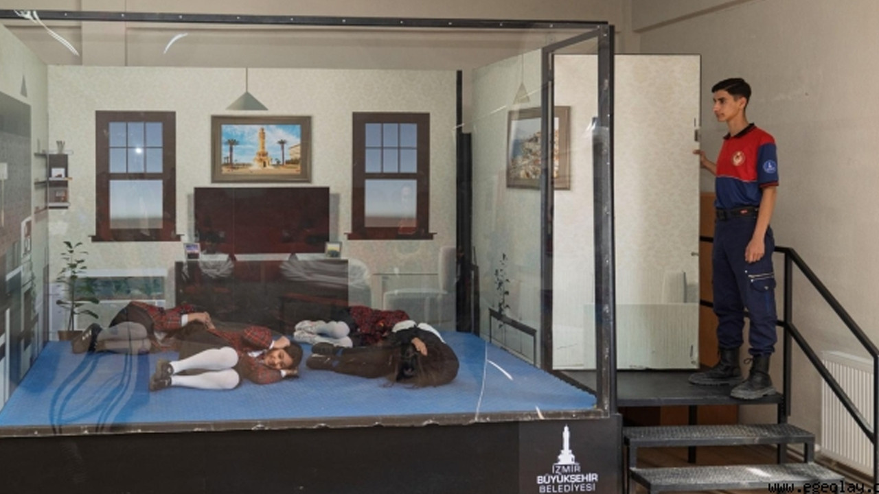 İzmir’de afet bilincine sanal gerçek desteği